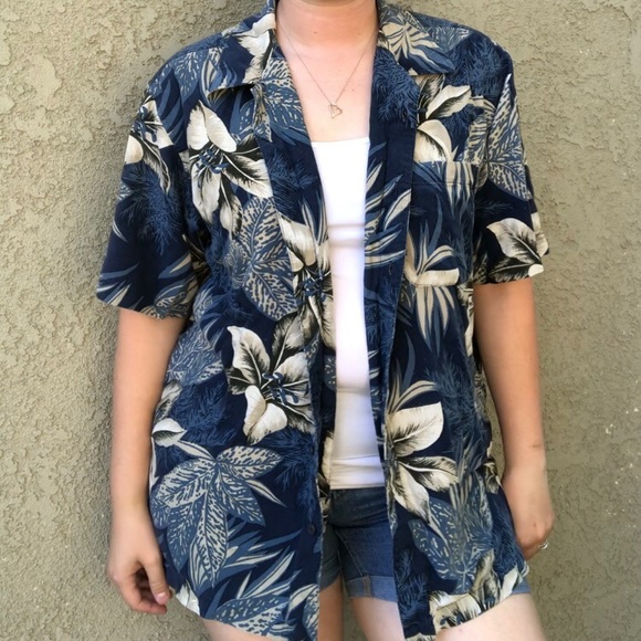 Blue and Grey Silk Hawaiian Shirt (UnTied) - Picture 2 of 5